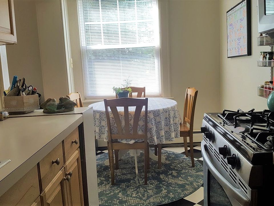 1st image of 1392-1396 Amherst St #1392-1