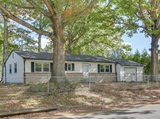 286 Batson Dr, Newport News, VA 23602