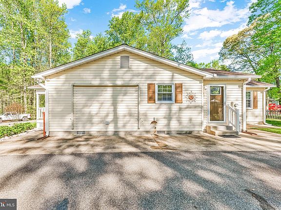4th image of 29685 Allison Cir