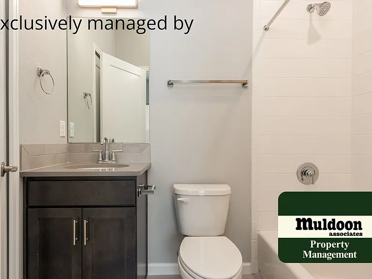 8 E Saint Elmo Ave — Photo 3