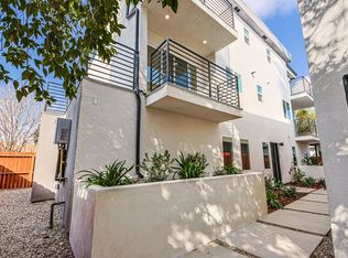 Luxury 3 & 4 Bed Townhomes a Short Walk to Topanga Village!, Canoga Park, CA 91303