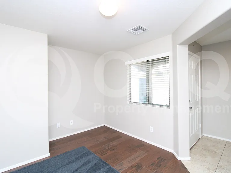 18622 W Vogel Ave — Photo 15