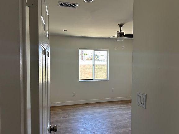3rd image of 10422 S Broadway #1/2