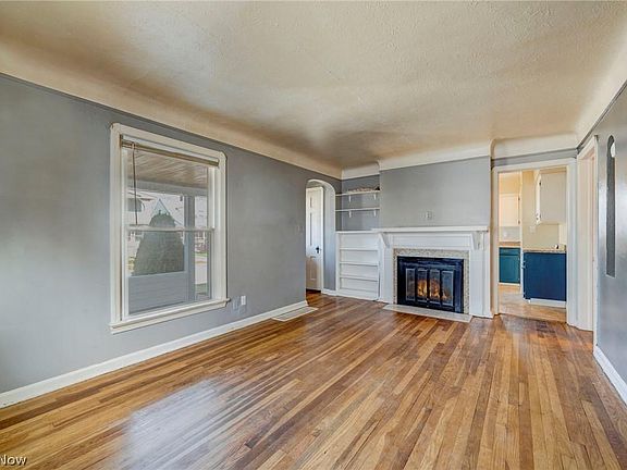5th image of 5219 Ira Ave
