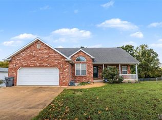 109 Ridgeview Dr, Saint Robert, MO 65584