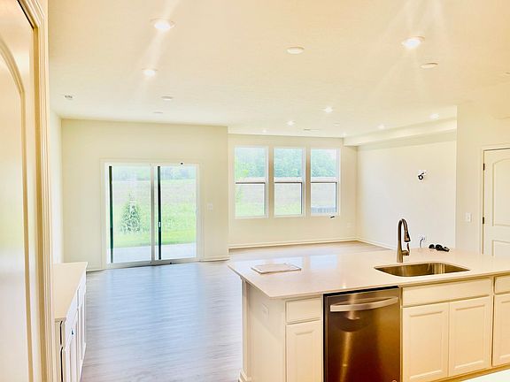 4th image of 10912 Morab Dr #503