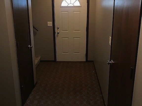 3rd image of 1415 N Hancock Ave