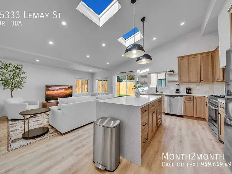 15333 Lemay St — Photo 10