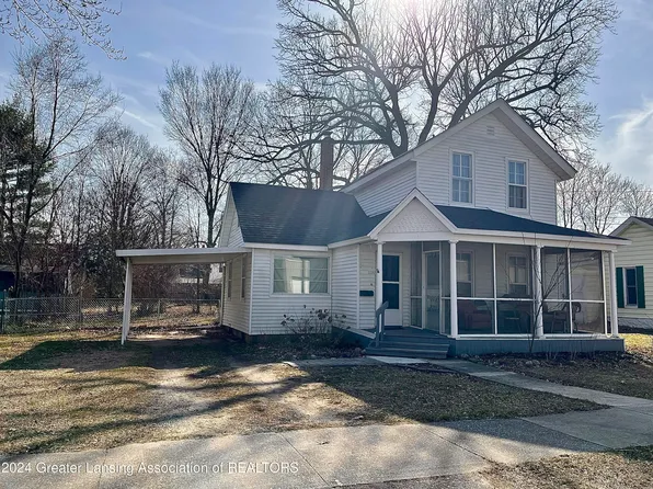 124 Hillsborough St, Hartford, MI 49057