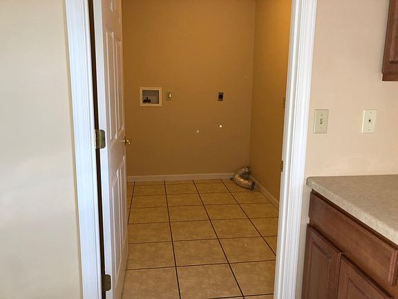 Laundry room off kitchen