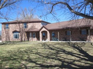 582 19th Ave, Saint Paul, NE 68873