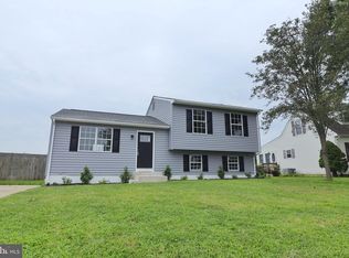 23 Old Fence Ln, Newark, DE 19702