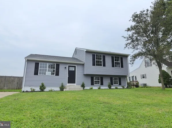 23 Old Fence Ln, Newark, DE 19702