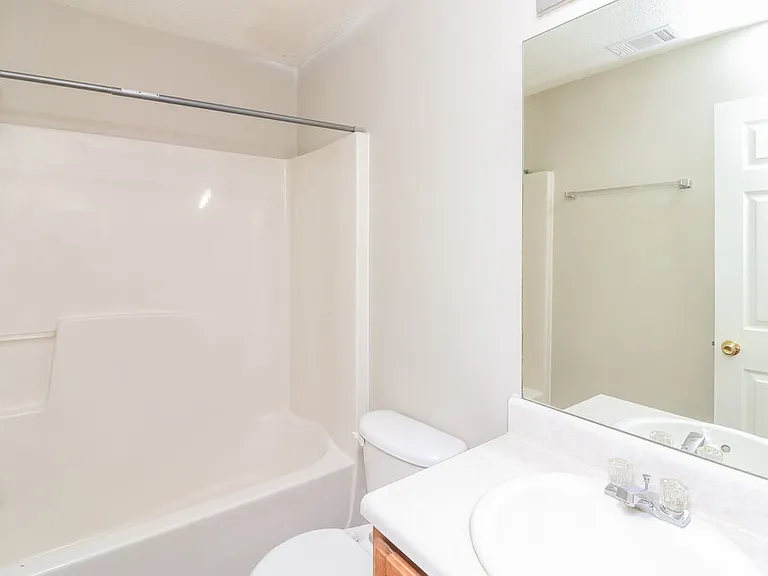 4125 Clarks Trl — Photo 16