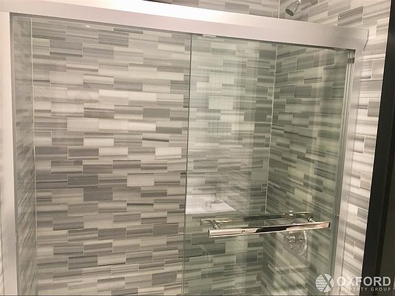 5th image of 123 W 106th St APT 1A