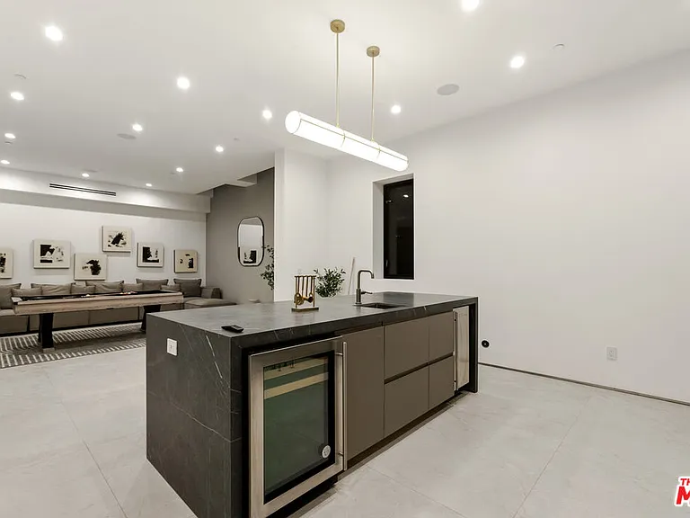 356 N La Jolla Ave — Photo 35