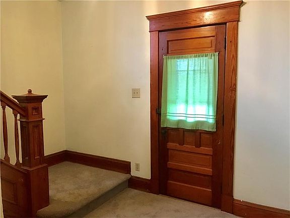 3rd image of 214 Church St