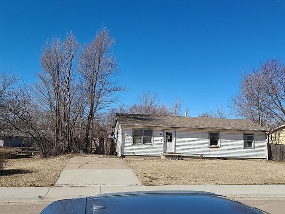 3rd image of 311 N Remmele St