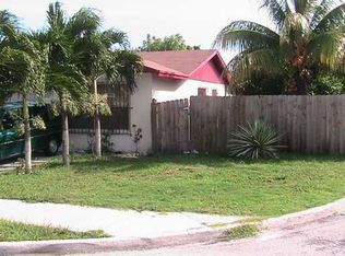 1018 Ortega Rd, West Palm Beach, FL 33405