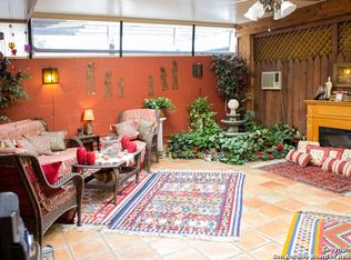 6651 Crown Rdg, San Antonio, TX 78239