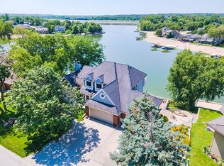 8103 Molokai Dr, Papillion, NE 68046