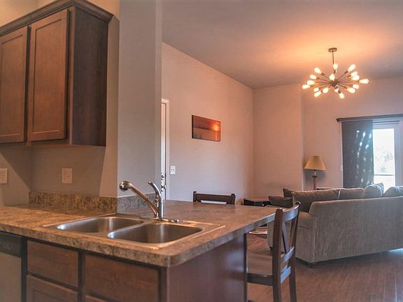 2nd image of 123 N Main St Unit 3E