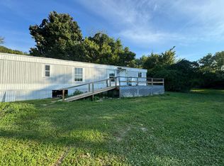 907 W Union Valley Rd FRONT A, Seymour, TN 37865