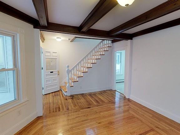 5th image of 207 Oakland Ave