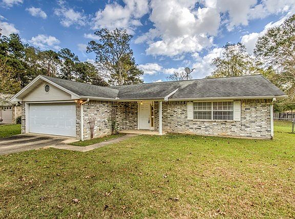 4th image of 377 Rosewood Dr