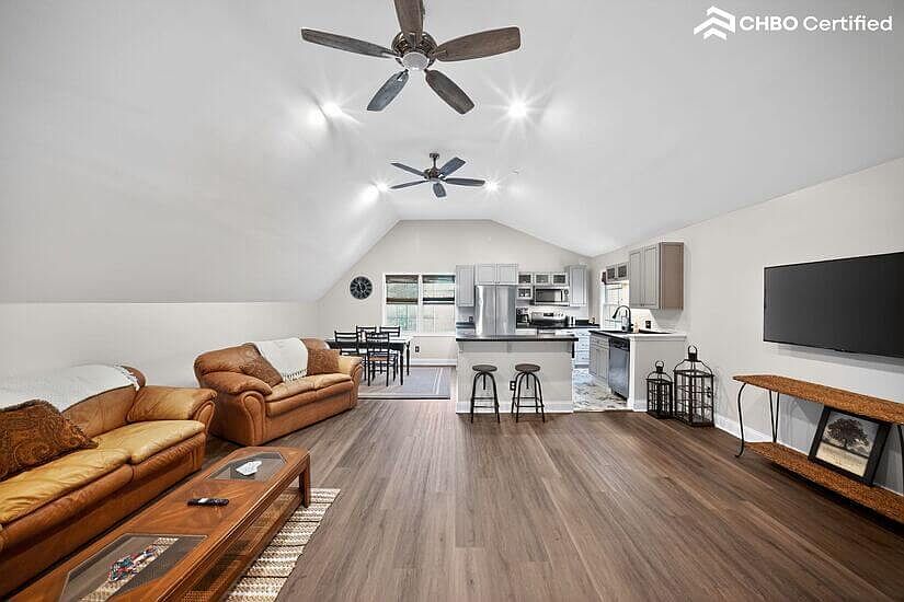 Furnished Guest House in Wake Forest, NC