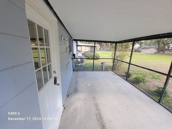 4th image of 5409 McLeod Dr APT B