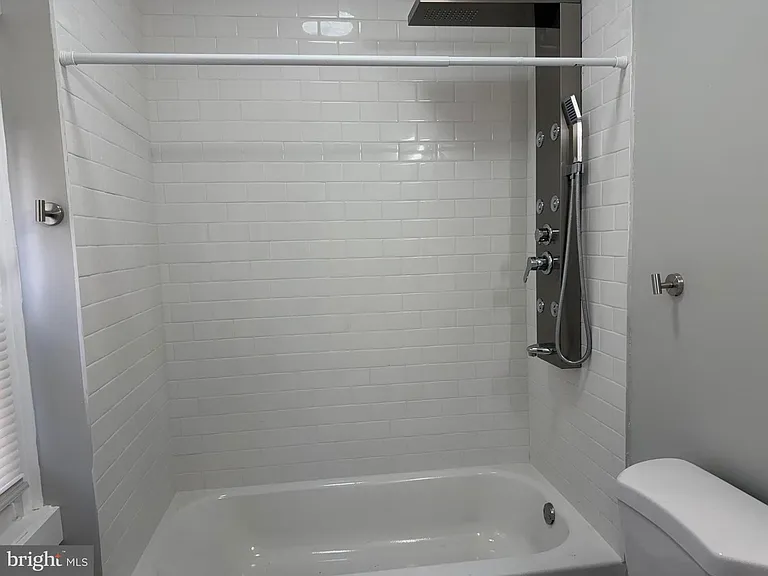 244 Mansion Ave — Photo 14