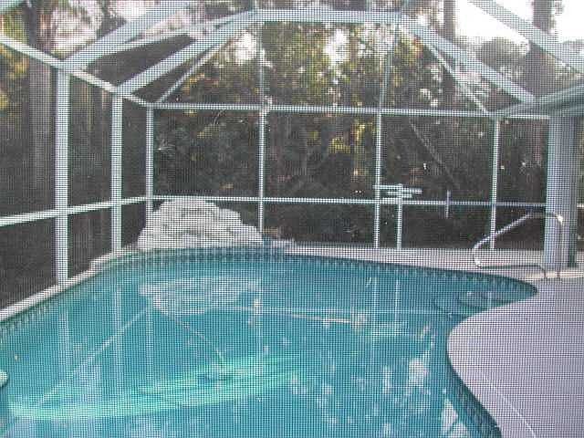 Screened Pool