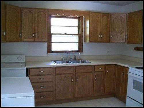 2nd image of 2525 Vucrest Ave