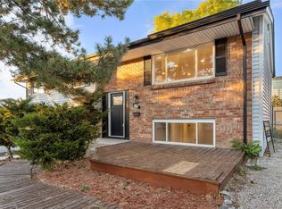 8469 E Briarwood Ave, Englewood, CO 80112
