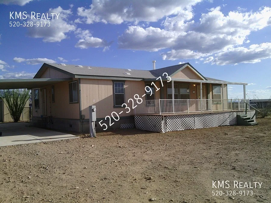 3 Beds / 2 Baths Manufactured Home - Owner / Agent — Photo 1