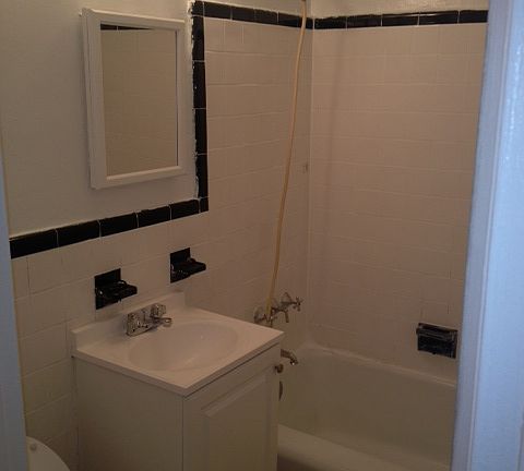 2nd image of 2385 Barker Ave APT 2J