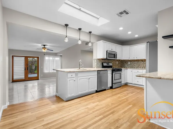 4256 Napier St, San Diego, CA 92110