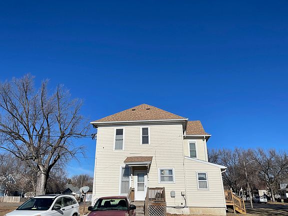2nd image of 901 W Pasewalk Ave #Smi-3