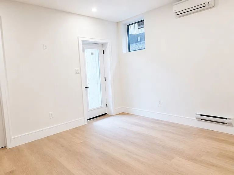43 Elmwood Ave N #4 — Photo 7