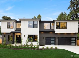 13698 NE 83rd Street, Redmond, WA 98052