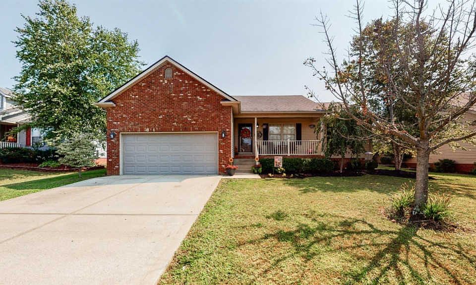 1st image of 512 Oak Mont Dr