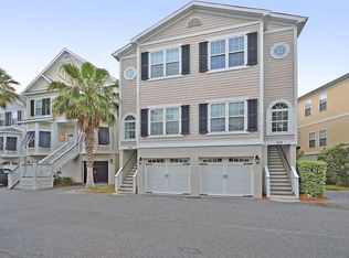 106 W 2nd St, Folly Beach, SC 29439