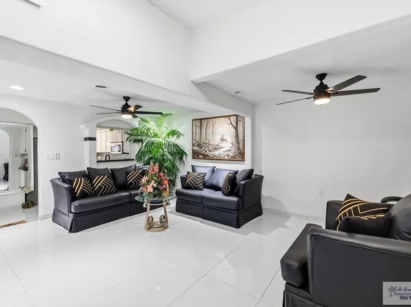 3744 Boca Chica Blvd #100-B, Brownsville, TX 78521