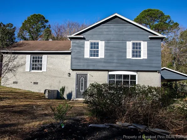 458 Shoreline Dr, Fayetteville, NC 28311