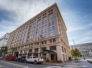 701 Pennsylvania Ave APT 1015, Washington, DC 20004