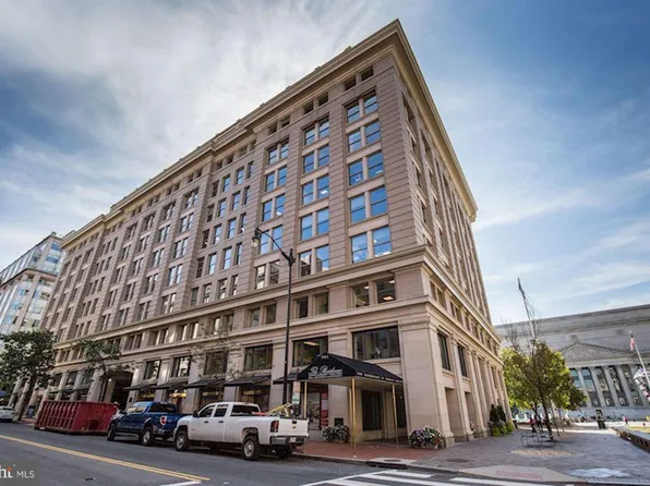 701 Pennsylvania Ave APT 1015, Washington, DC 20004