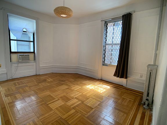 2nd image of 200 Claremont Ave #34B