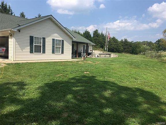 3rd image of 3584 Dd Hwy