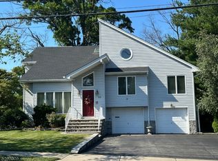 43 Haddenfield Rd, Clifton, NJ 07013